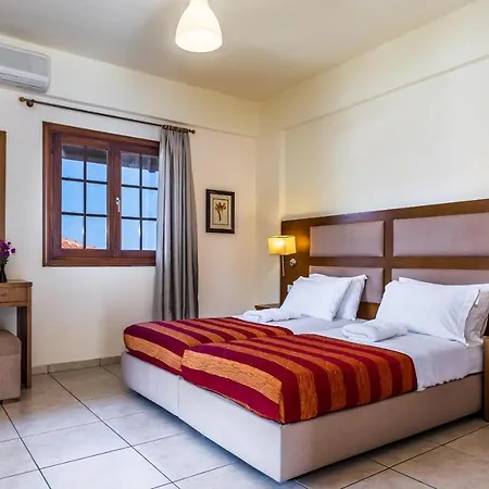 Hotel Holidays &