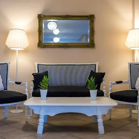 Holidays & Hotel 5*
