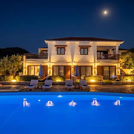 Holidays & Hotel