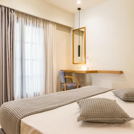 Hotel Holidays & 5*