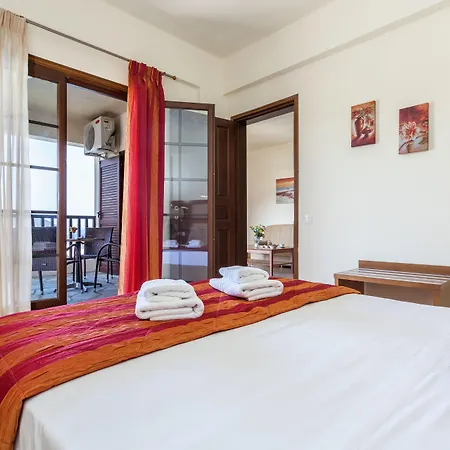 Holidays By Ghh 5* Skopelos