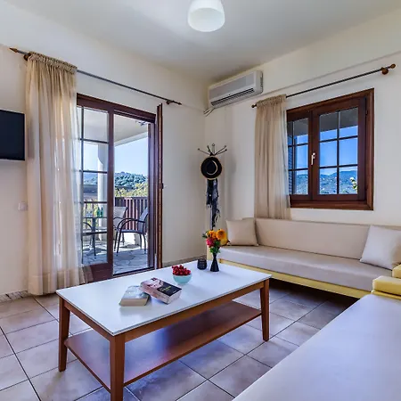 Hotel Holidays By Ghh 5*
