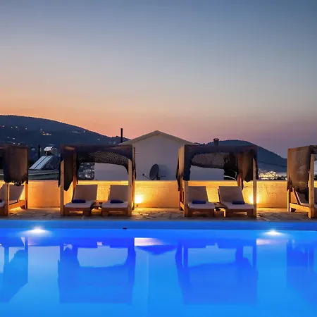 Holidays & Ξενοδοχείο Σκόπελος