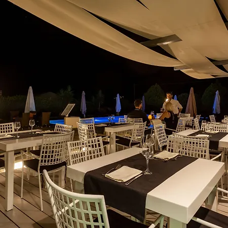 Hotel Holidays & Città di Skopelos