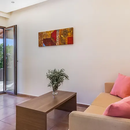 Holidays By Ghh Hotel 5*